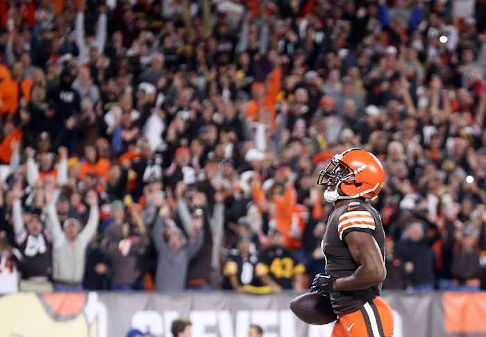 Cleveland Browns wide receiver Amari Cooper (2) trots into the end zone to score as the Dawg Pound goes wild during the first half of an NFL football game against the Pittsburgh Steelers, Thursday, Sept. 22, 2022, in Cleveland, Ohio. Brownssteelers 18